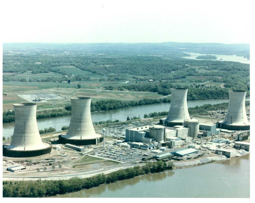 アメリカ北東部ペンシルべニア州、スリーマイル島原子力発電所