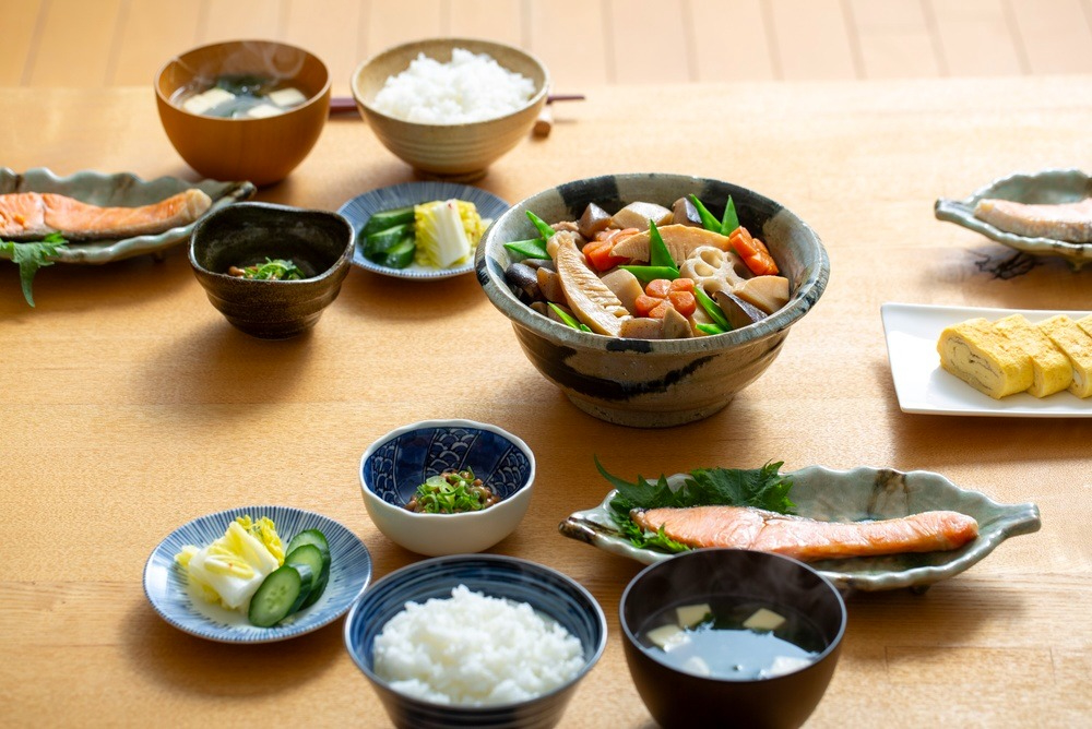 日本の食卓