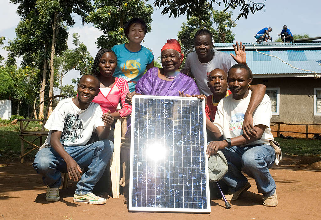 Mama Sara Obama at Solar Panels Installation in Kenya. © Richard Dobson Mama Sara Obama at Solar Panels Installation in Kenya. © Richard Dobson