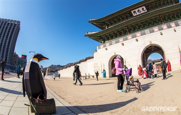 Taking in the amazing Gwanghwamun Gate and Gwanghwamun Square in South Korea. Tourist mode on.