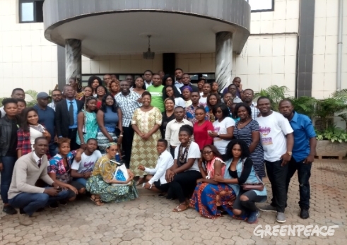 Cameroon volunteers with Njeri