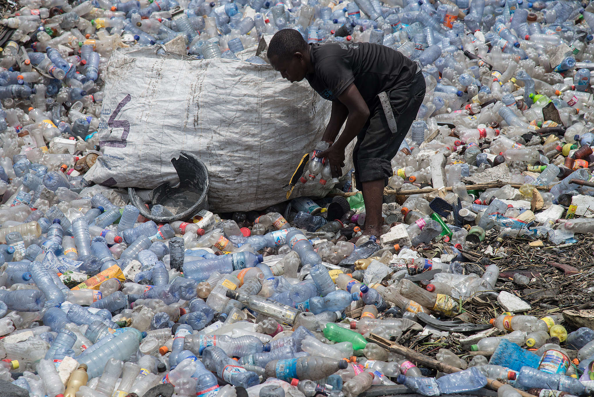 Africa’s Exploding Plastic Nightmare Greenpeace Africa