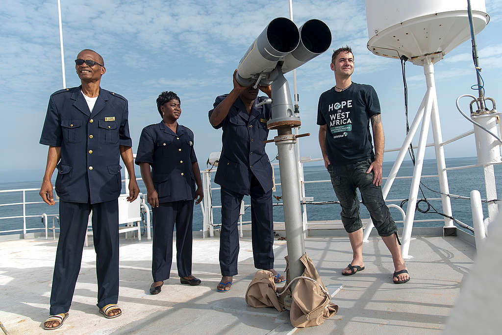 Fishery Inspectors on Esperanza in Guinea. © Pierre Gleizes / Greenpeace Fishery Inspectors on Esperanza in Guinea. © Pierre Gleizes / Greenpeace
