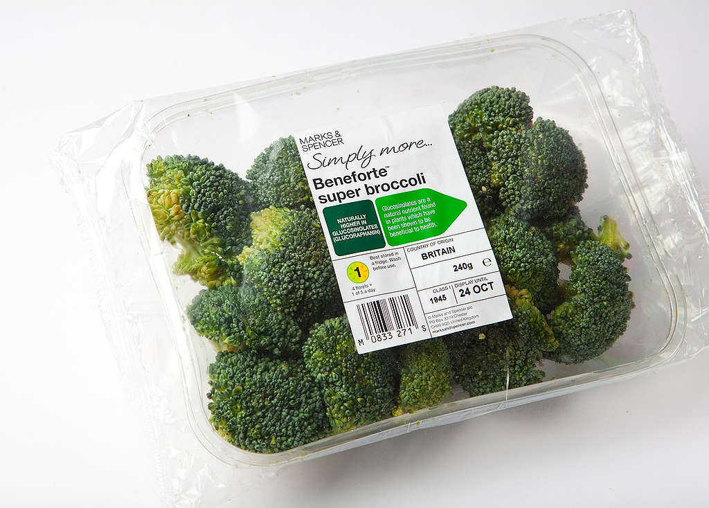 Patented Broccoli. © Fred Dott / Greenpeace
