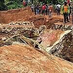 Cameroon: Landslides kills more than 30 people in Yaoundé, Greenpeace calls on the government to act and for polluters to pay