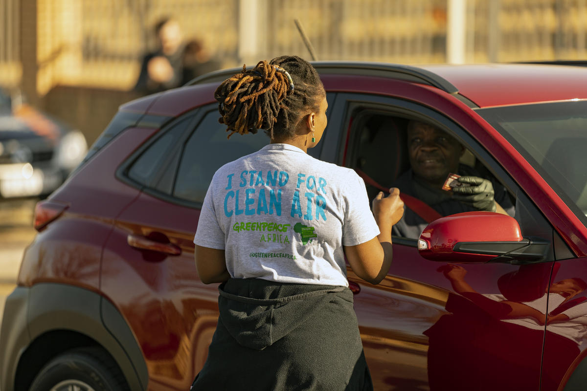 Air Pollution Action at Eskom's Megawatt Park in Johannesburg. © Shayne Robinson / Greenpeace