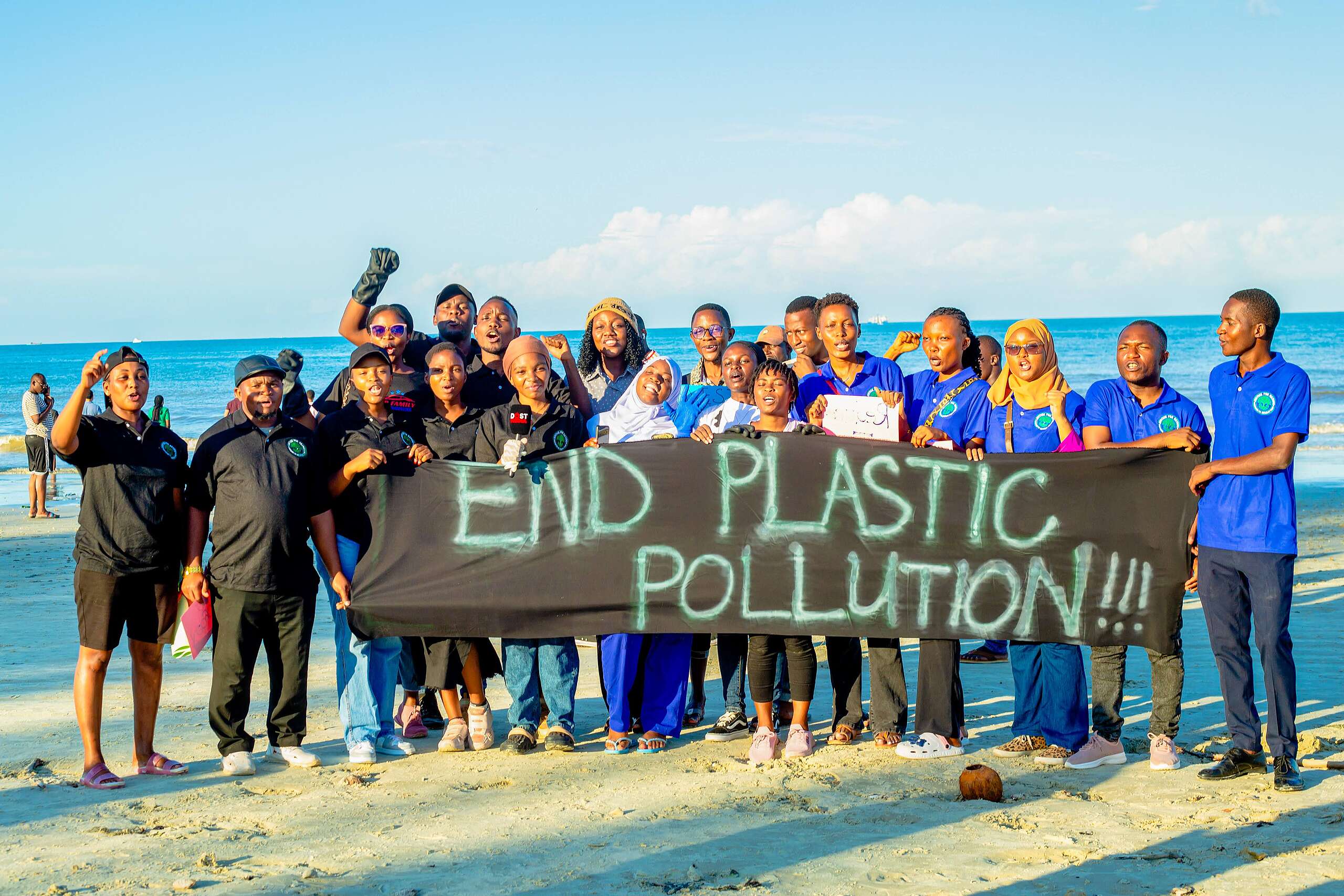Au coeur de  Greenpeace Afrique, la jeunesse : hommage à nos 1 360 moteurs du changement