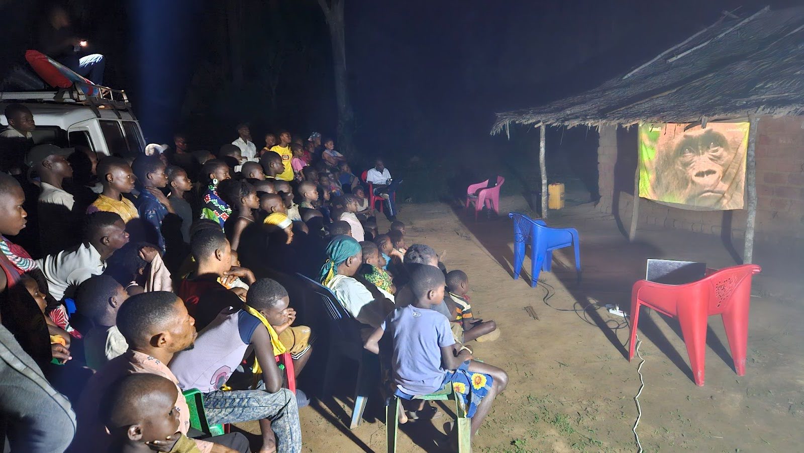 A forest on the big screen: when images reignite the flame of conservation in Lokolama