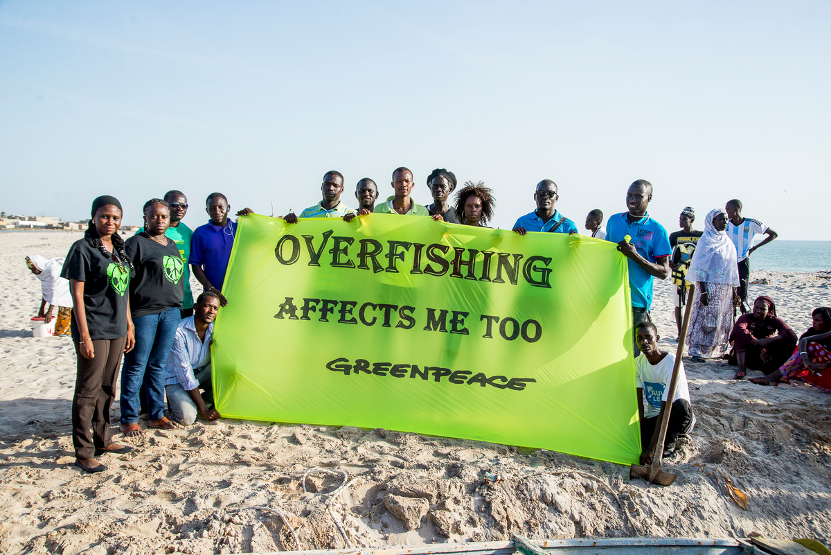 'Fish Fairly' Global Week of Action in Senegal. © Guillaume Bassinet / Greenpeace