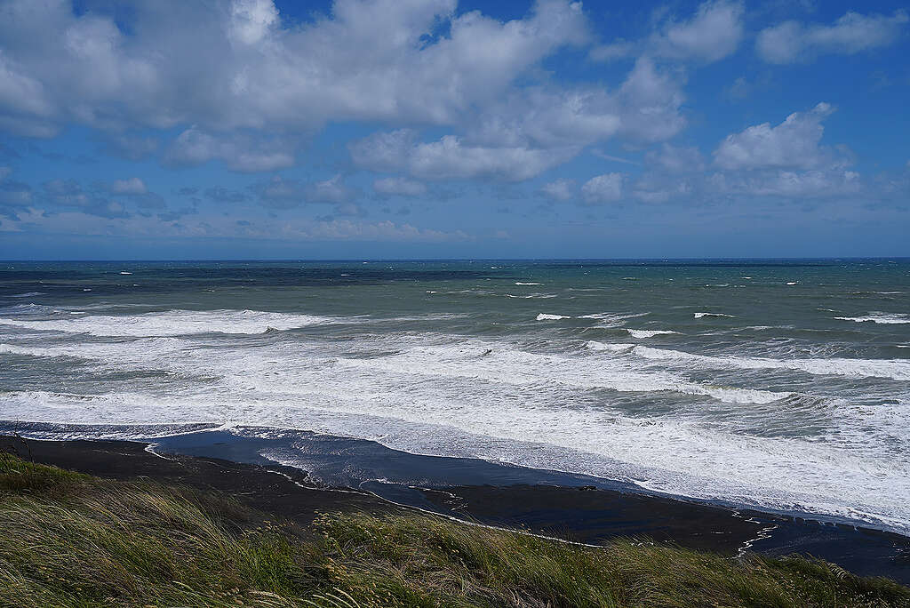 Waves crash against shore in the South Taranaki Bight.