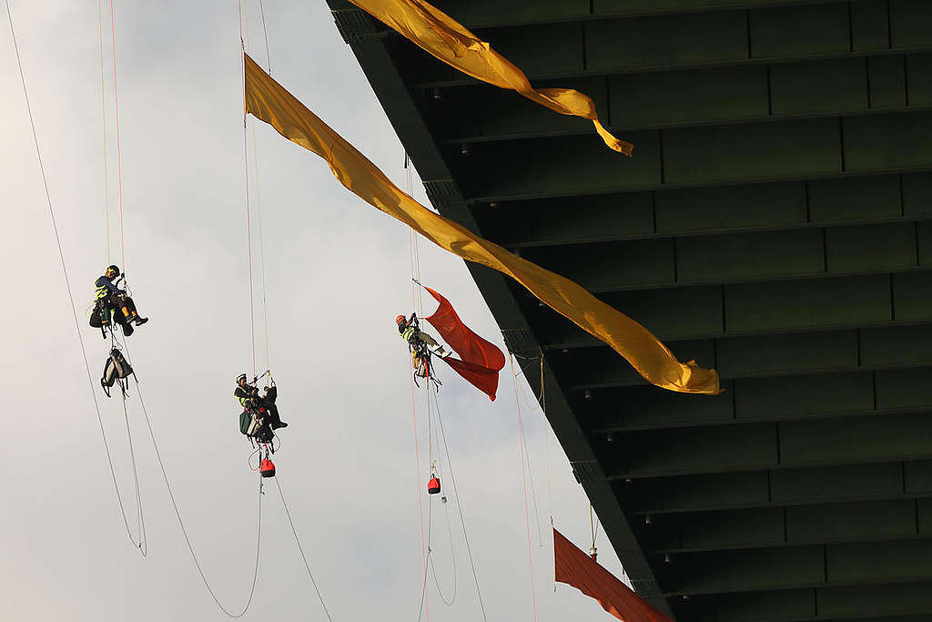 Greenpeace Activist Blockade