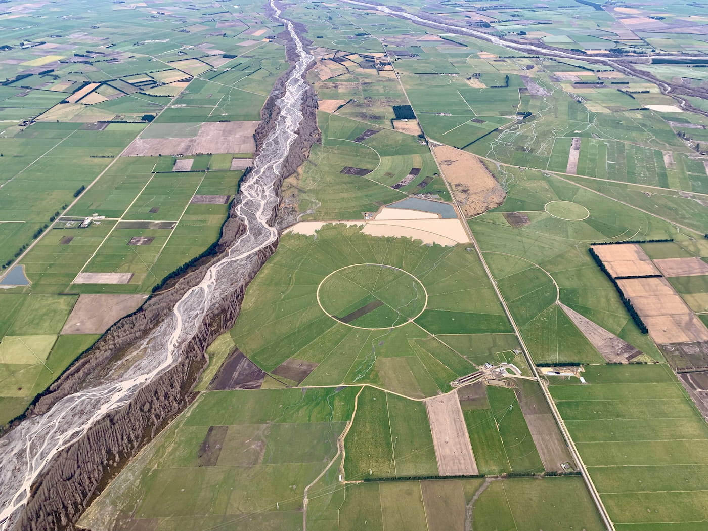 Aerial view of the Ashburton River North Branch, CC BY-SA 4.0