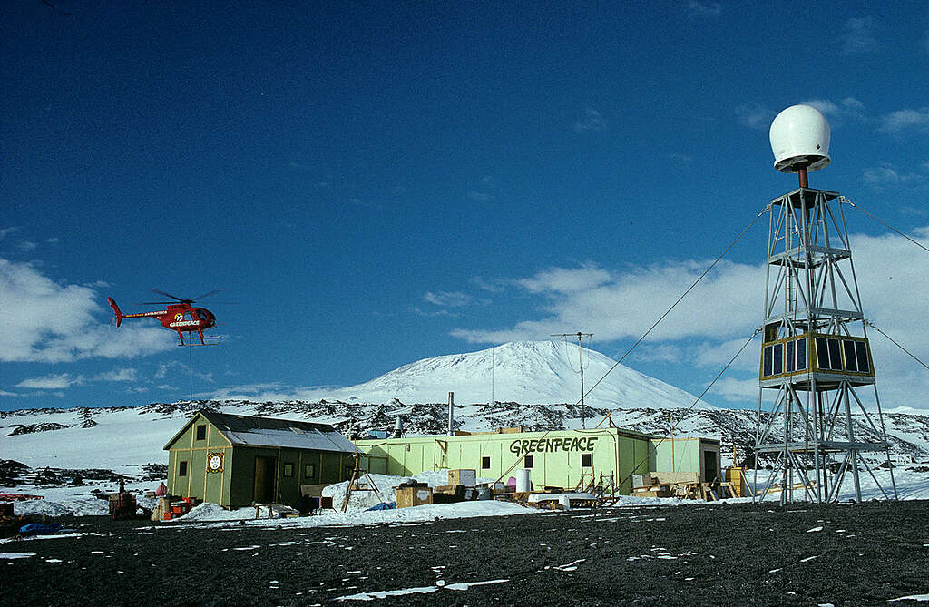 In 1987 Greenpeace established the ‘World Park Base’ in Antarctica which stayed until 1991. The base was part of a 7 year campaign which concluded successfully with the Environmental protocol to the Antarctic treaty, an essential first step to protect the last (almost) untouched continent on this planet. Greenpeace World Park Base, Antarctica