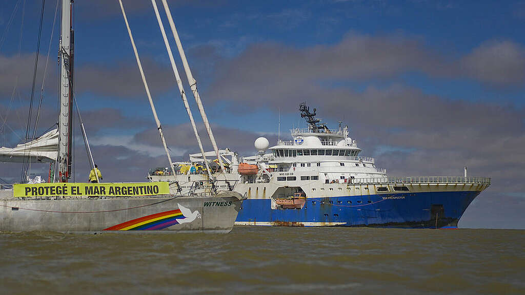 Protest Against Seismic Ship in Uruguay. © Maximiliano Gutiérrez / Greenpeace