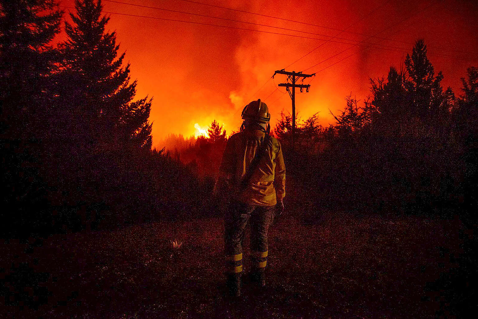 PROPIEDAD Y SOBERANÍA 3 1cc80f2a incendios en el bolson %C2%A9 marcelo martinez greenpeace 02