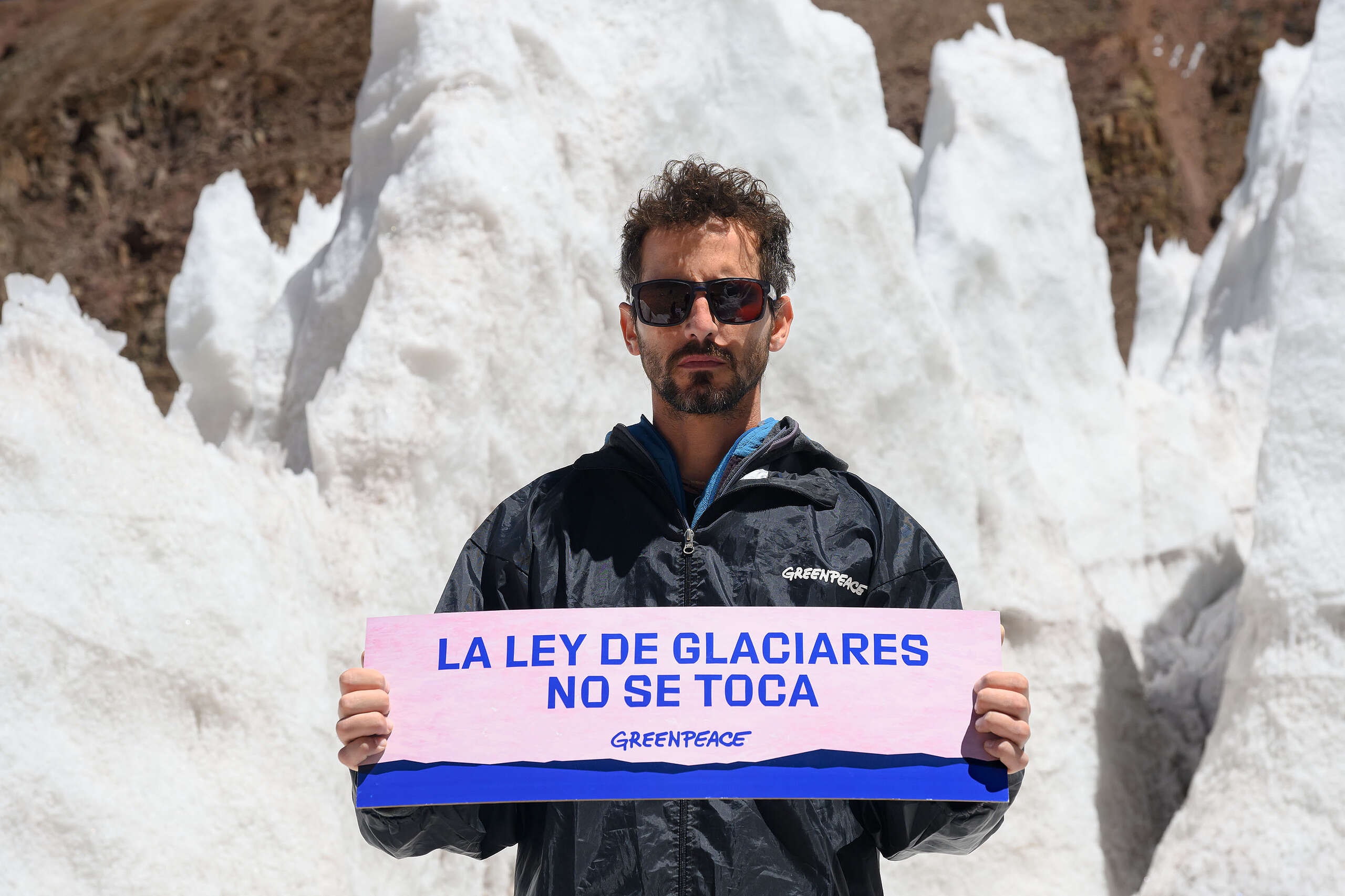 URGENTE: ¡No sacrifiquen la Ley de Glaciares! El agua no se negocia ni se entrega.