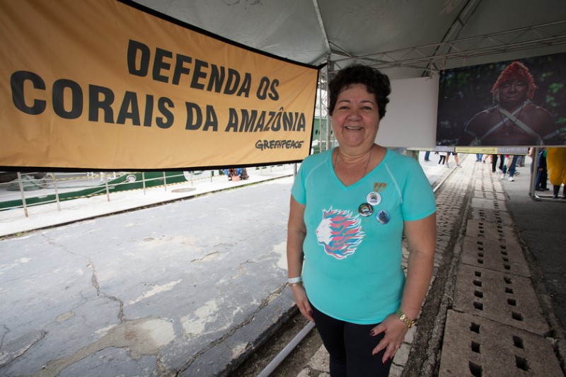 A pensionista Luzia de Sousa Nascimento, 61, também se tornou voluntária do Greenpeace após visitar o Rainbow Warrior. A pensionista Luzia de Sousa Nascimento, 61, também se tornou voluntária do Greenpeace após visitar o Rainbow Warrior.