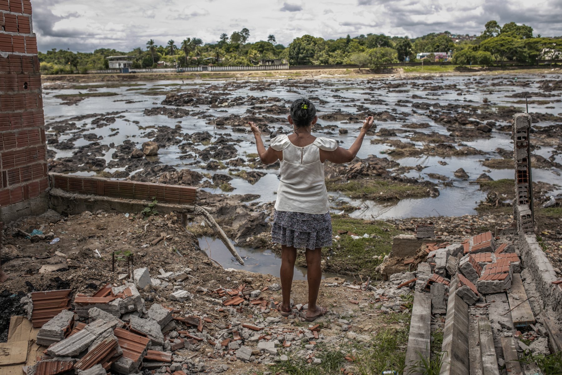 Saiba como ajudar as vítimas das enchentes na Bahia, Minas Gerais e outros estados