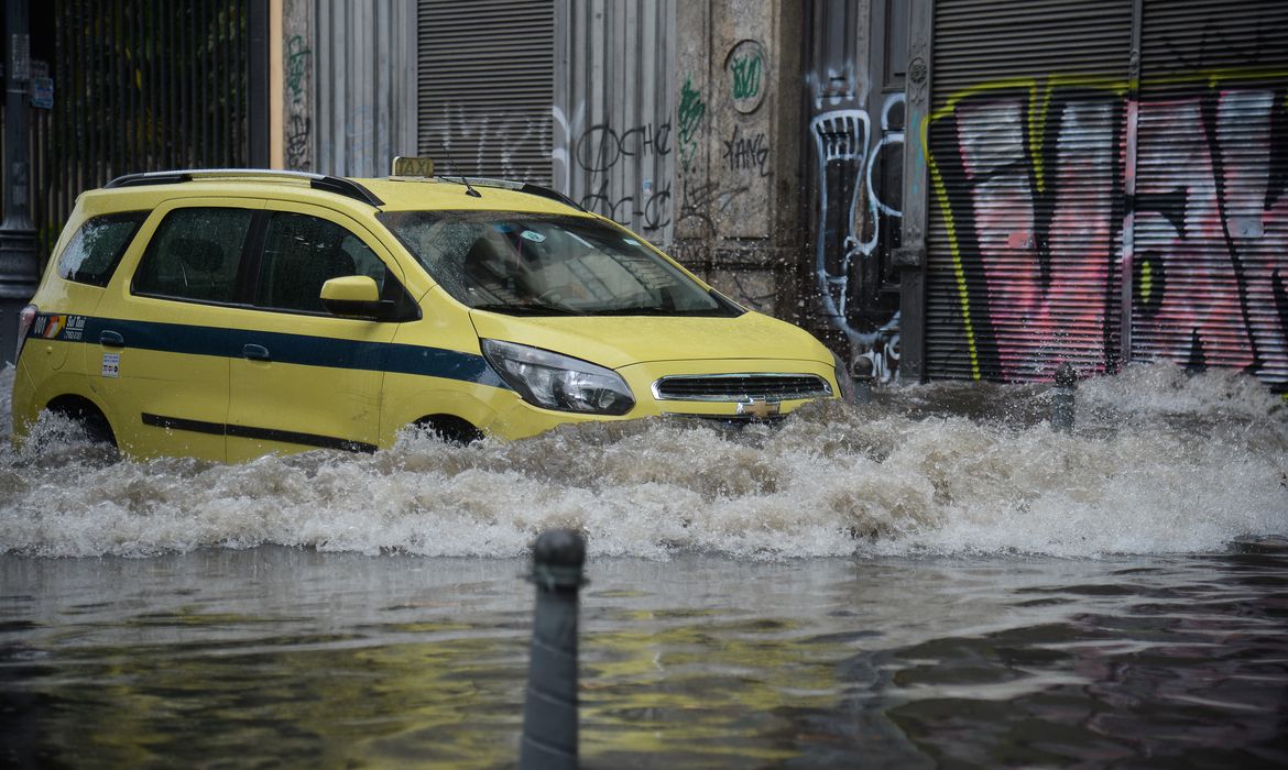 Chuvas no Rio de Janeiro: não há nada de normal no que está acontecendo