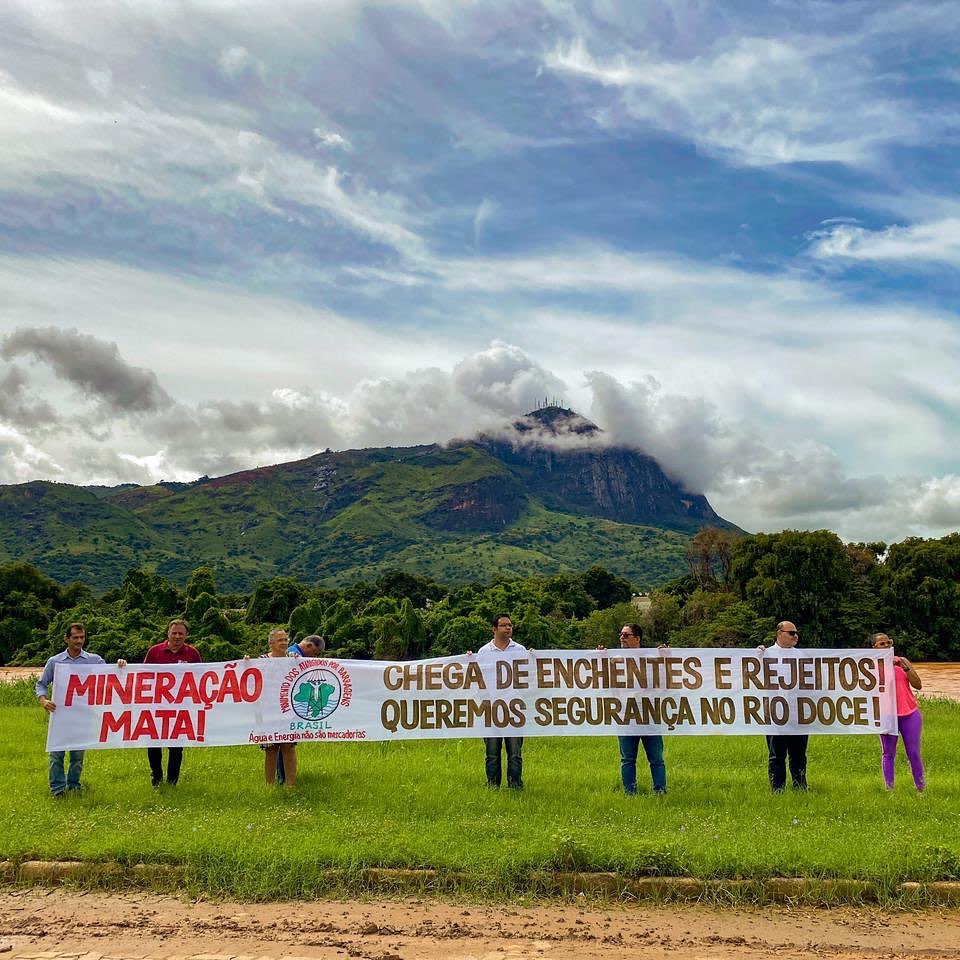 Ativistas de diferentes regiões cobram justiça após 4 anos do crime da Vale, em Brumadinho