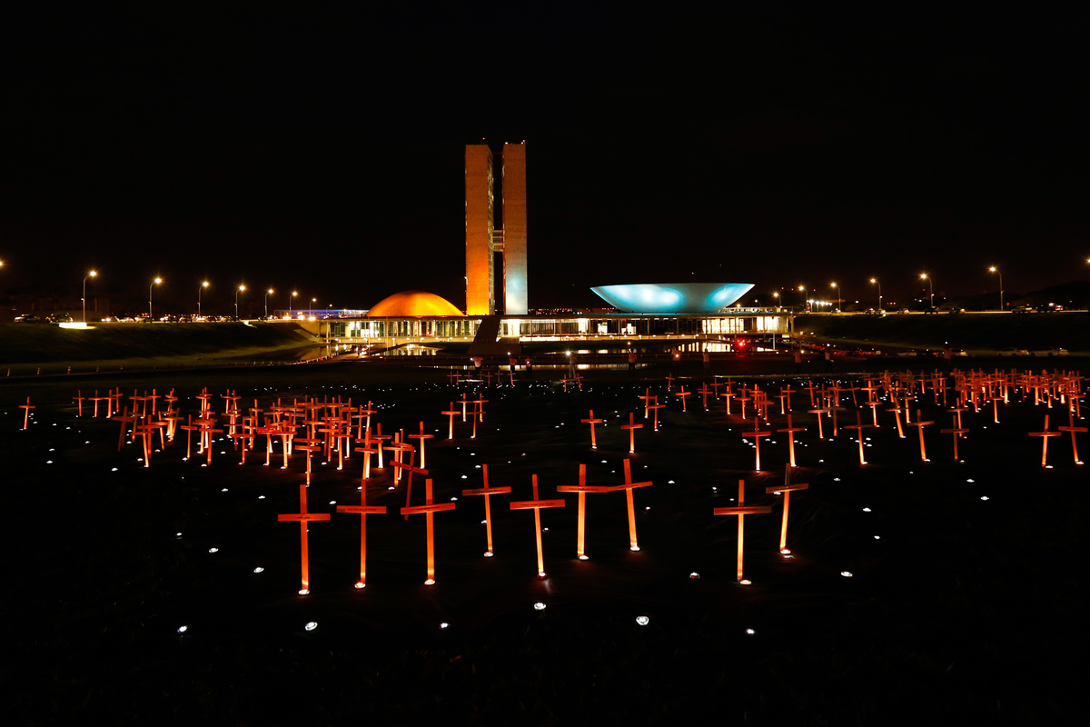 Protest Against Violence in the Field in Brazil. © Adriano Machado / Greenpeace
