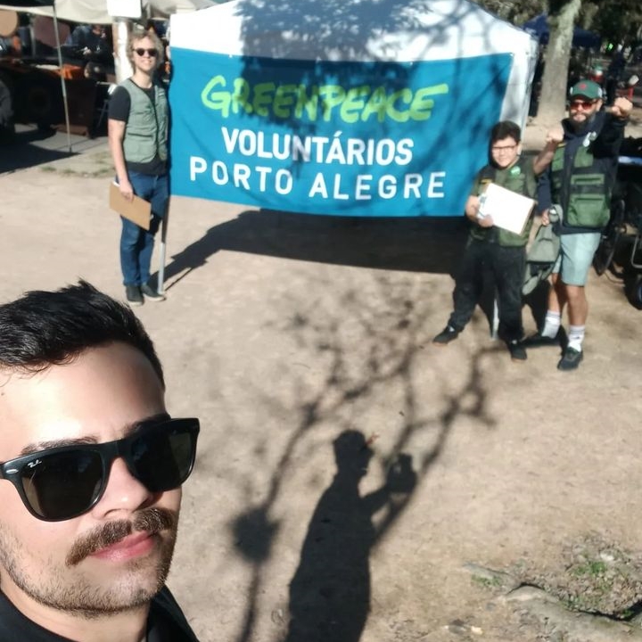 Ação de coleta de assinaturas contra privatização de parques Ação de coleta de assinaturas contra privatização de parques