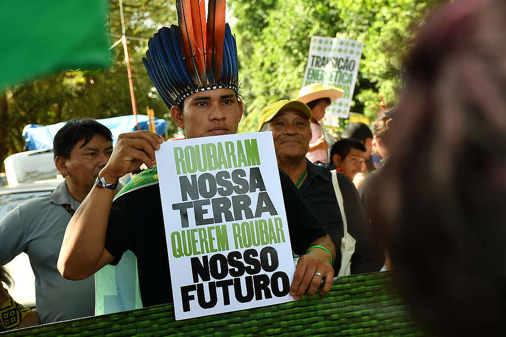 People's March Amazon Summit in Belém, Brazil. © João Paulo Guimarães / Greenpeace People's March Amazon Summit in Belém, Brazil. © João Paulo Guimarães / Greenpeace