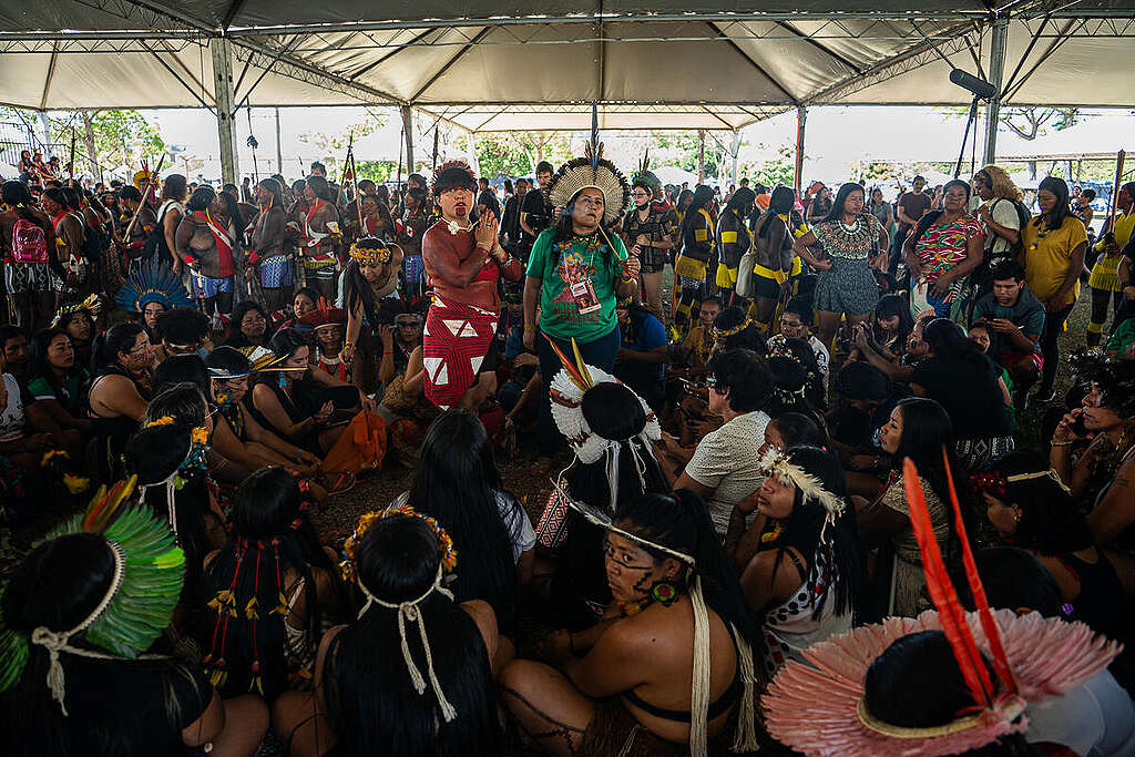 III March of Indigenous Women, in Brasilia, Brazil. © Edgar Kanaykõ / Greenpeace