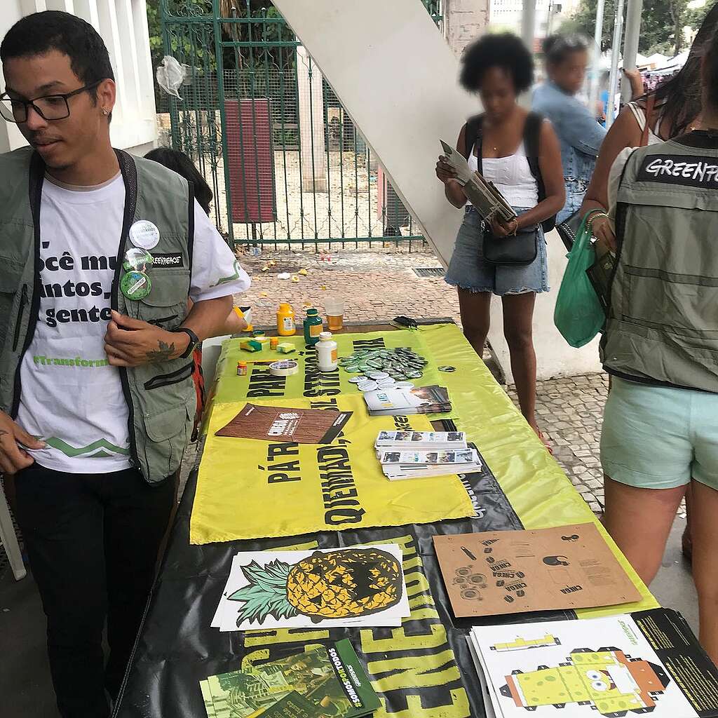 Fotografia de voluntário em Ponto Verde