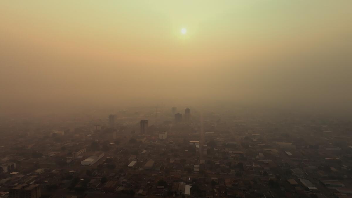 Estudo revela que o ar da Amazônia está mais poluído que o de megacidades do mundo.