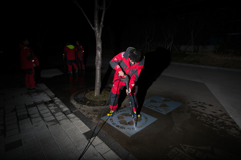 Reverse Graffiti With Pressure Washer