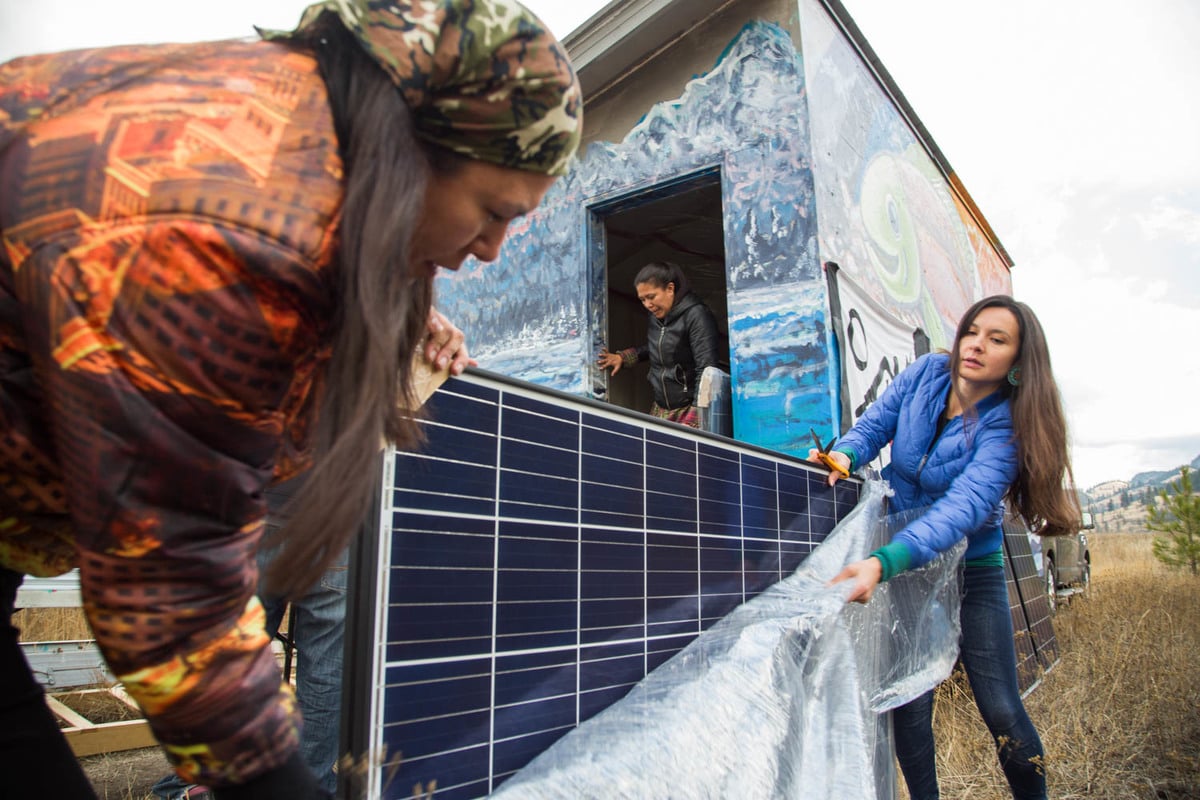 Tiny House Warriors in Canada Install Solar Panels