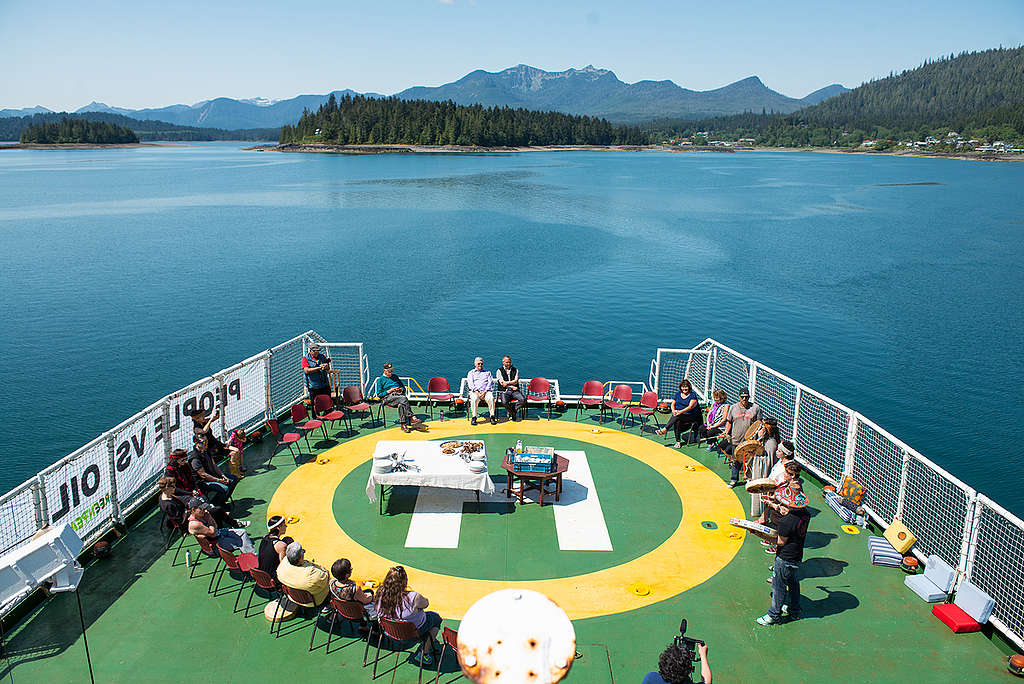 Esperanza Helicopter Deck Gathering - Haida Gwaii. © Greenpeace / Keri Coles