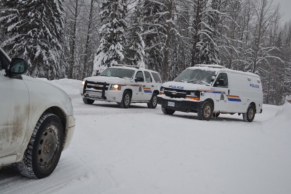 RCMP vehicles on Wet'suwet'en territory