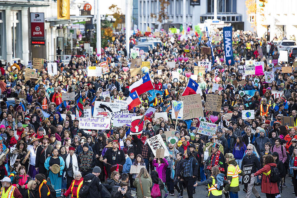 Post-Election Climate Strike in Vancouver. © SaeSung / Greenpeace