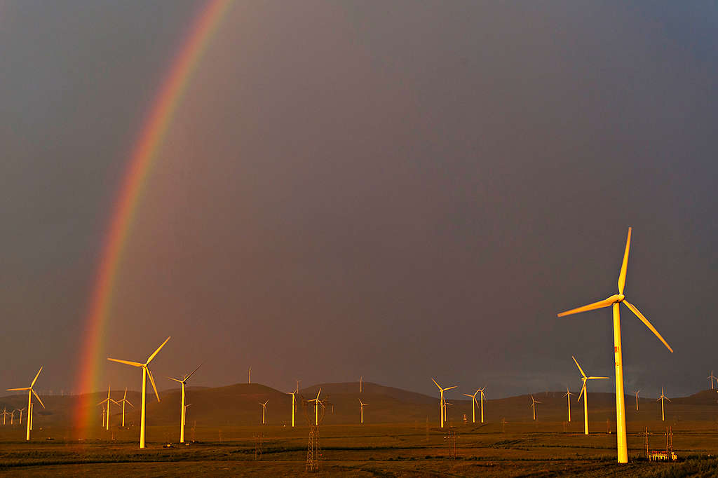 Saihanba Wind Farm in Inner Mongolia. © Simon Lim / Greenpeace Saihanba Wind Farm in Inner Mongolia. © Simon Lim / Greenpeace