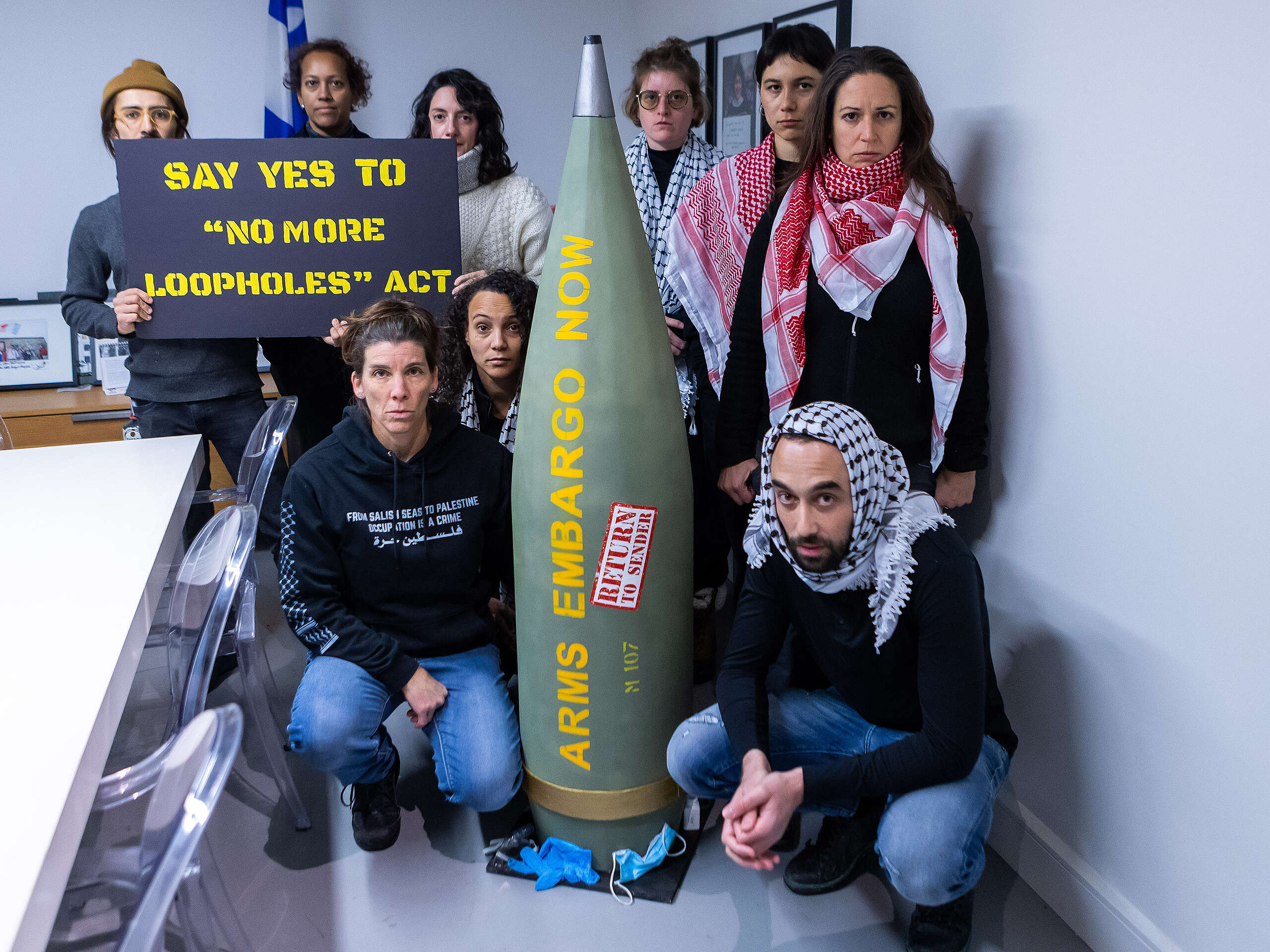 Greenpeace Canada joins autonomous groups for Palestinian solidarity to deliver replica of Canadian ammunition to federal MPs, demanding total arms embargo on Israel and adoption of No More Loopholes Bill