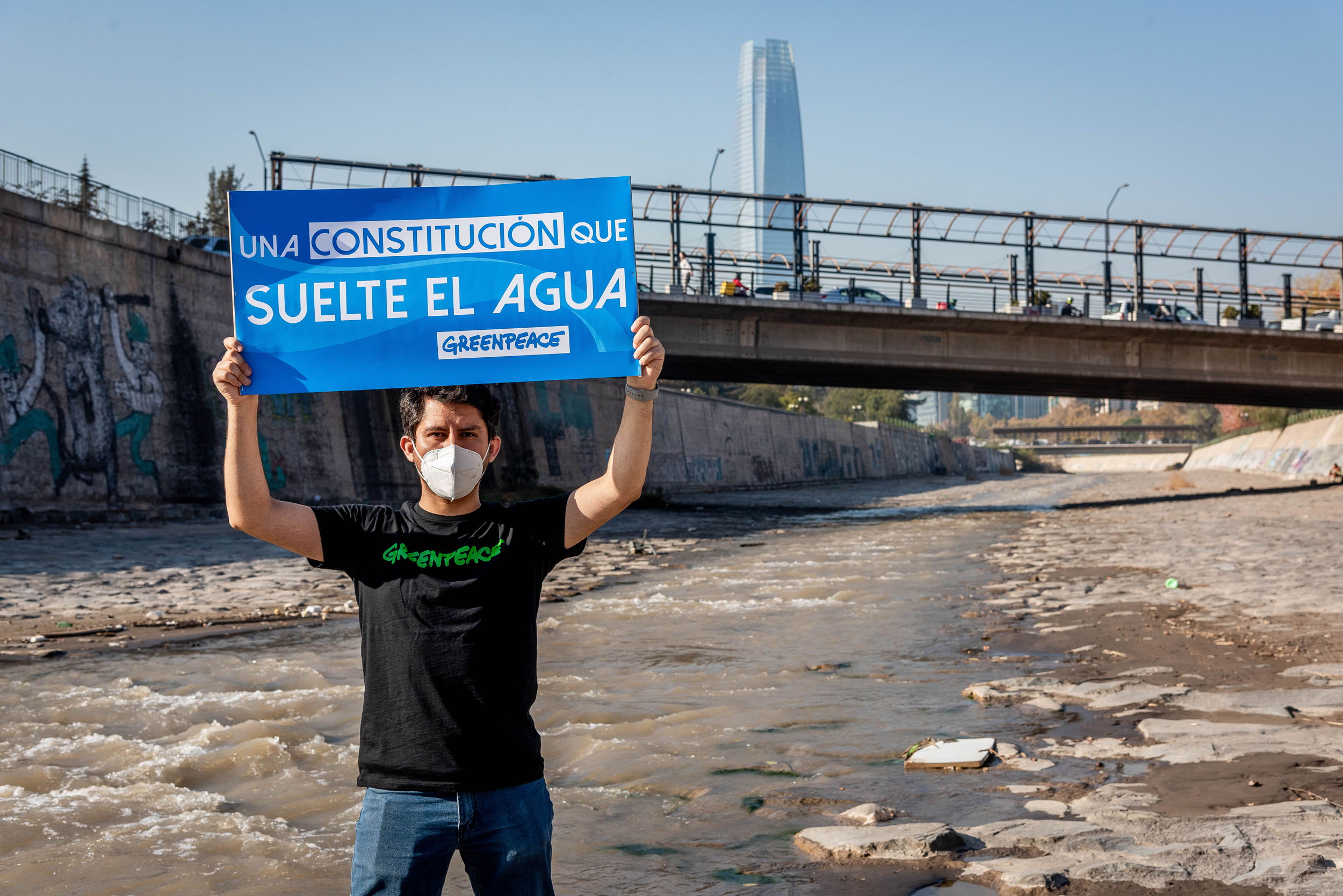 Campaña SueltaElAgua: Más del 50% de constituyentes electos firmaron el compromiso explícito para consagrar el agua como un derecho constitucional