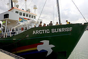 Open Day Arctic Sunrise in Scheveningen . © Rob Keeris