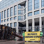 Greenpeace Ini: “Nemoš bit i greben i pošten”