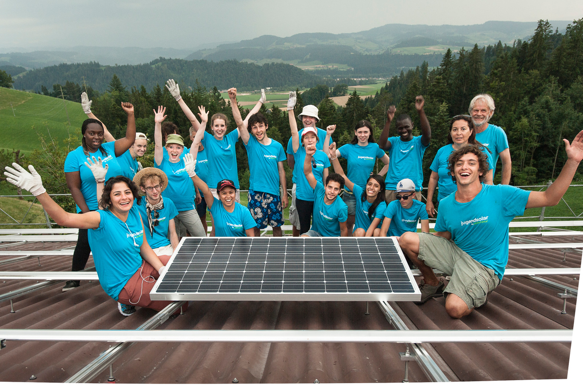 Solar System Installation in Switzerland. © Nicolas Fojtu