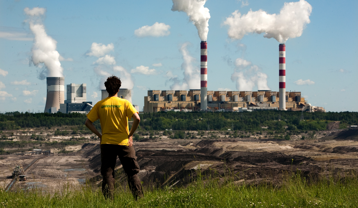 Action at Belchatow Coal Power Plant in Poland. © Konrad Konstantynowicz / Greenpeace