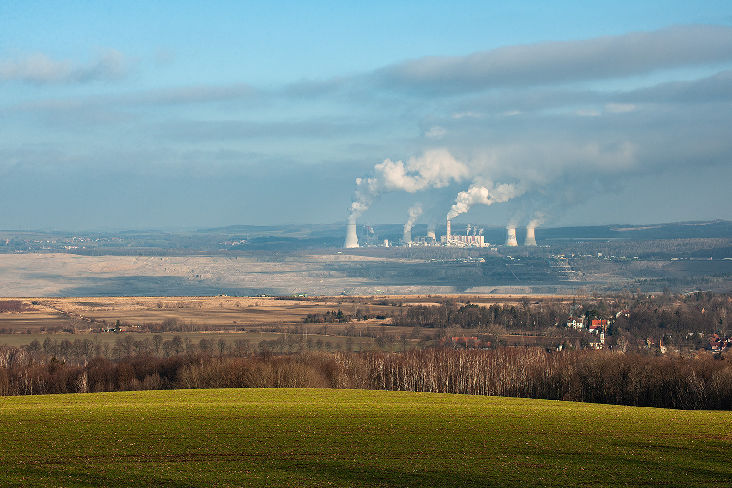 Turów, velký celek, důl, elektrárna