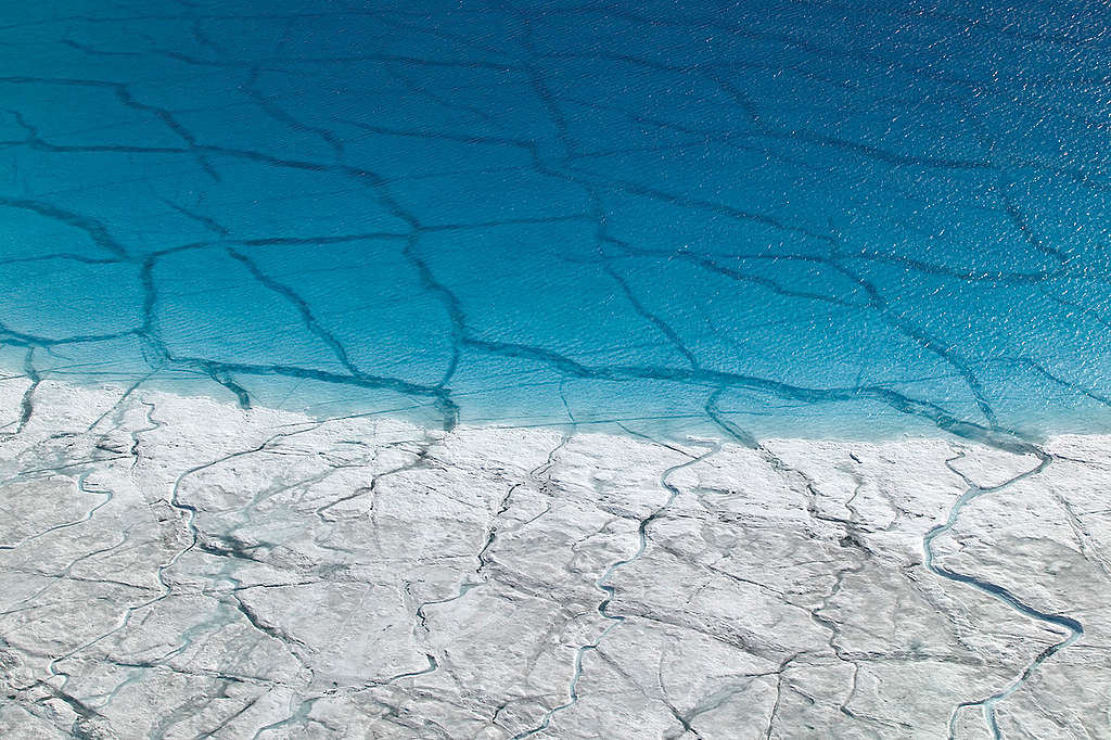 Melt Lakes in Greenland. © Greenpeace / Nick Cobbing