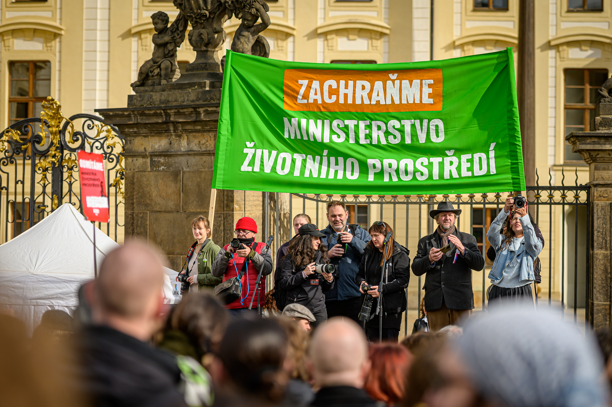 Organizátoři a organizátorky demonstrace Zachraňme Ministerstvo životního prostředí, žádají prezidenta Petra Pavla o osobní schůzku
