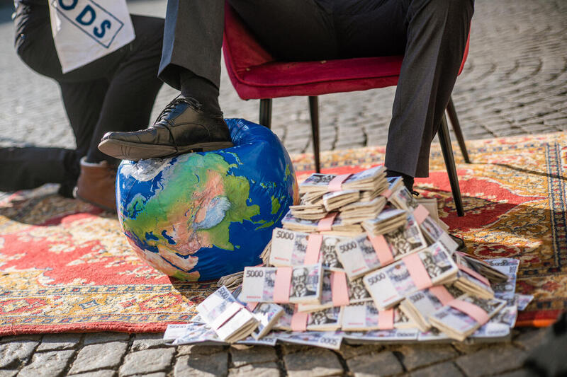 Greenpeace žádá daň z mimořádných zisků fosilních firem: peníze mohou sloužit podpoře domácností v krizi