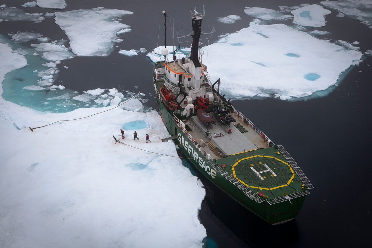 MV Arctic Sunrise in Sea Ice. © Nick Cobbing