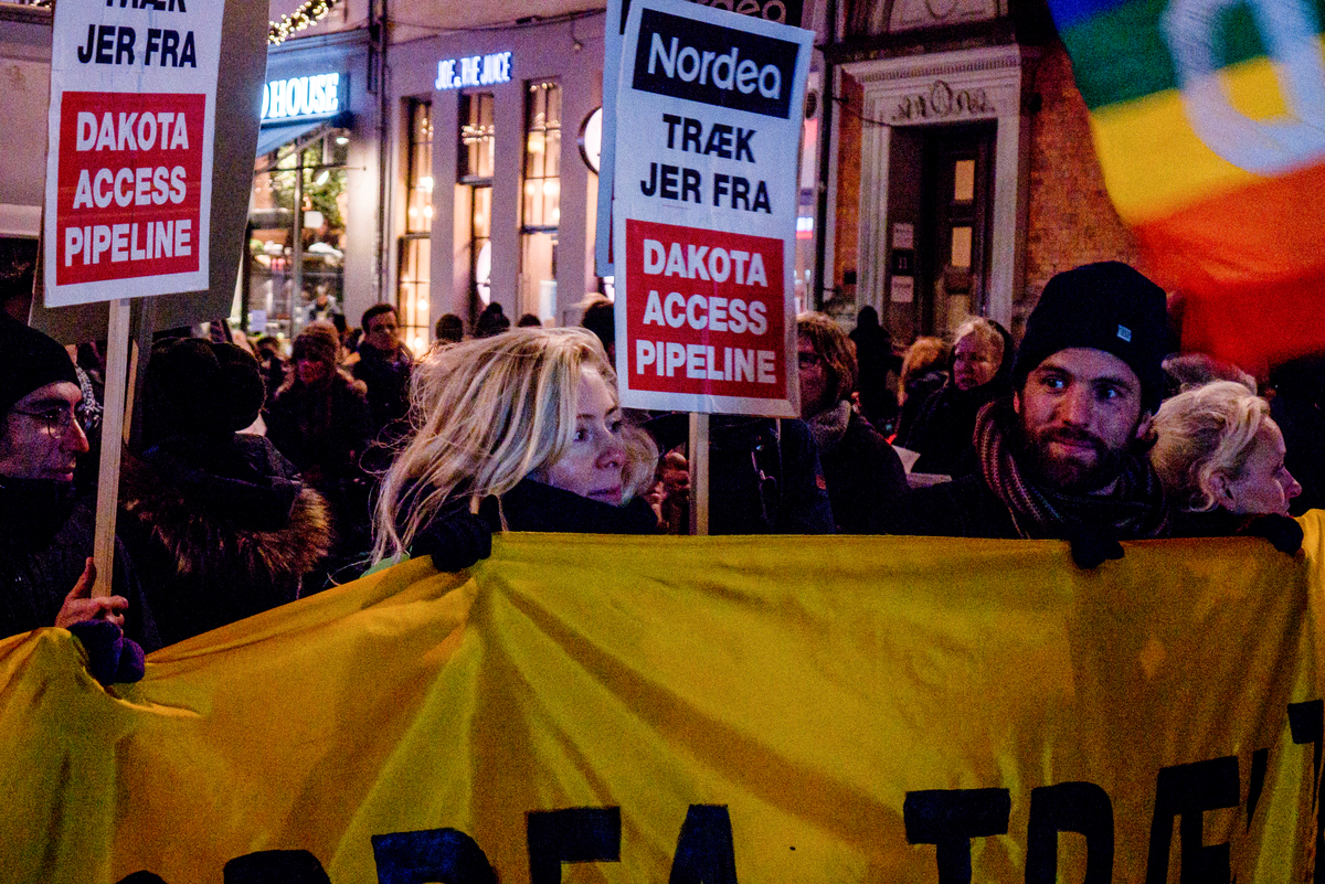 Nordea Dakota Access Protest in Copenhagen. © Jonathan Findalen