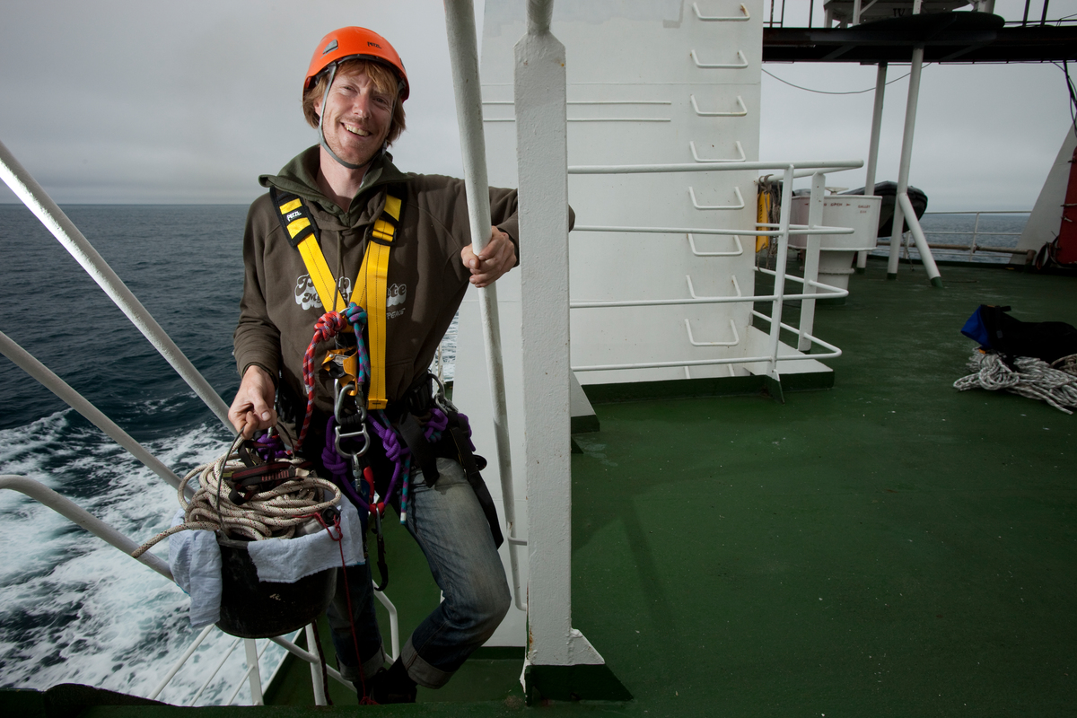 Victor Rask on the Esperanza. © Will Rose