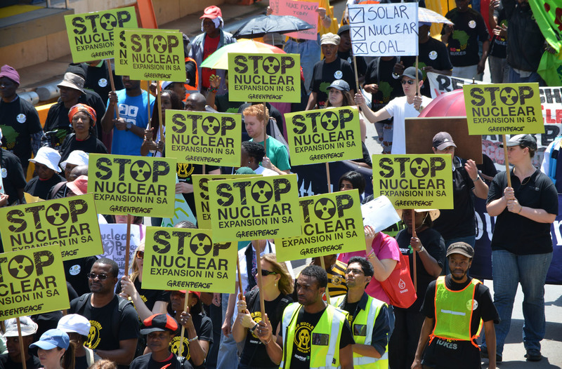 Protestmarch mod udvidelsen af atomkraft i Sydafrika